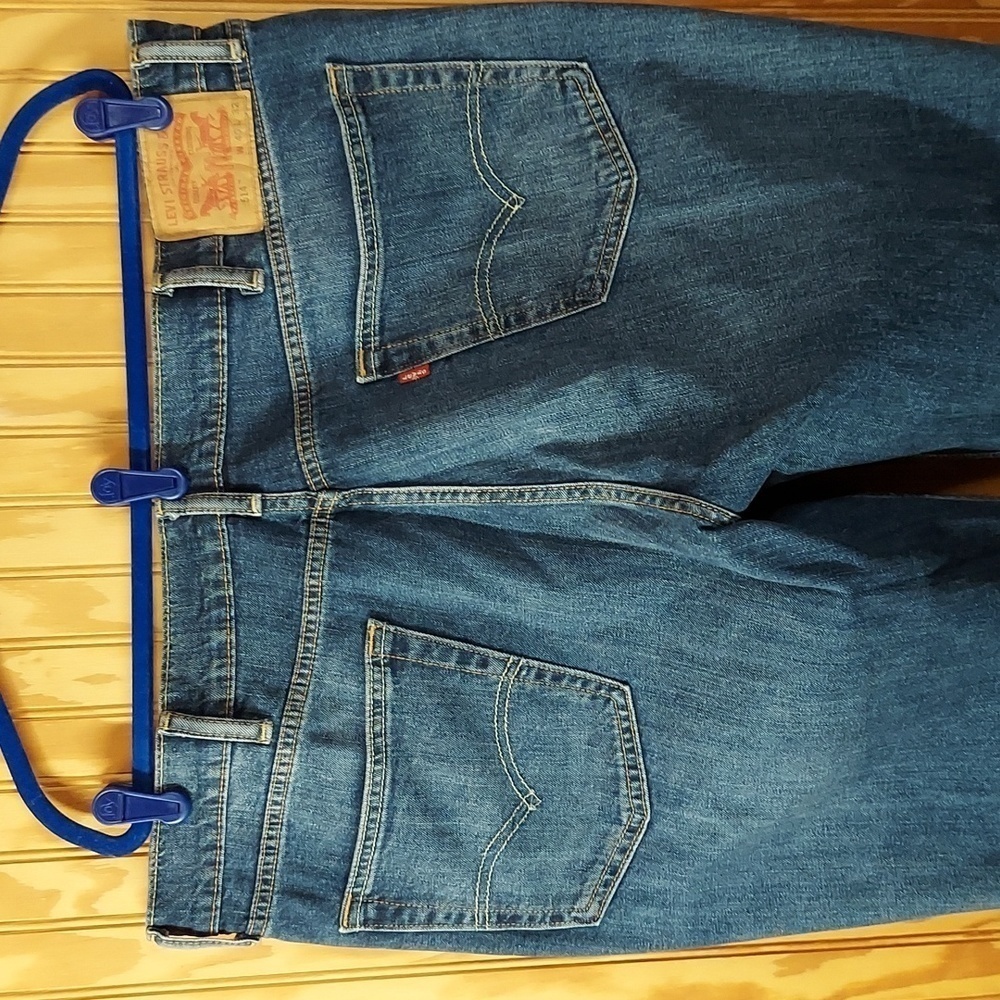 Levis 514